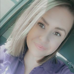 Meet your Posher, Kaylyn